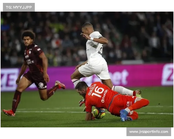 桑通兹的补射艺术：南特前锋敏锐嗅觉奠定胜局